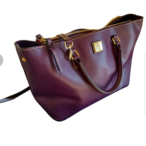 Dooney & Bourke Handbags - Dooney & Bourke cranberry saffiano leather office work carry on tote
